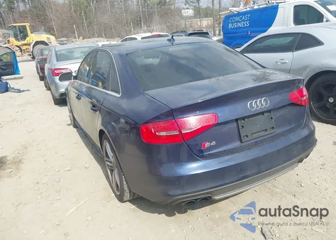 2013 Audi S4 3.0T Premium Plus z USA, uszkodzony, nr VIN WAUBGAFL3DA123042